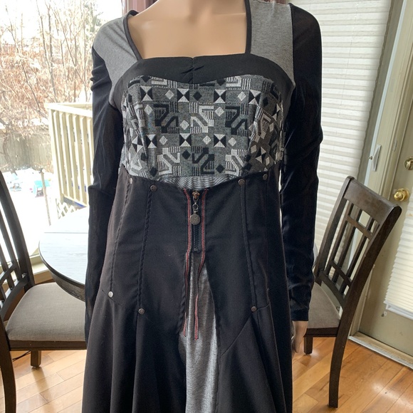 Fait Pour Vous Dress - black only worn a few times - Picture 1 of 2